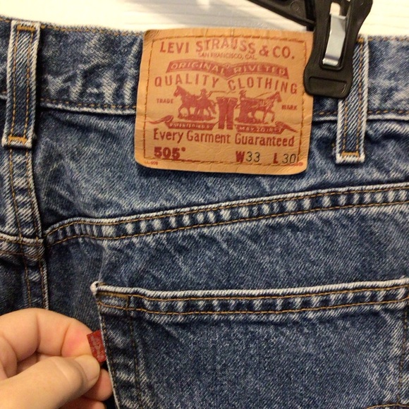 Levi’s Mens 505 Regular Fit Medium Wash Straight Leg Jeans Size 33x30 (J11) - Picture 4 of 7